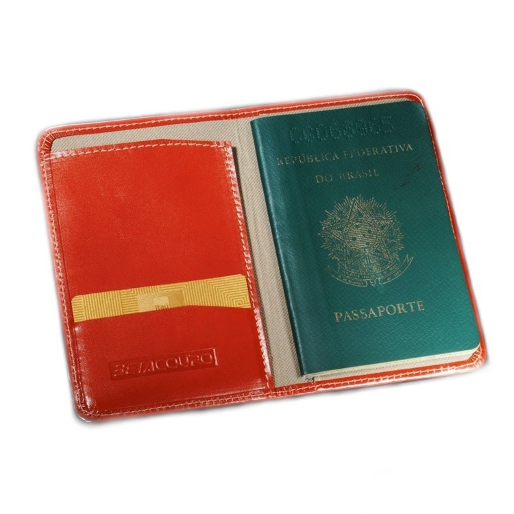 Porta Passaporte.
